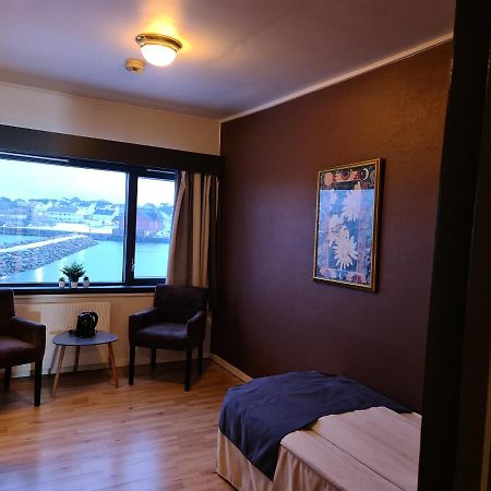 Vardo Hotel Extérieur photo