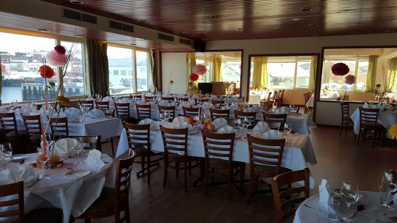 Vardo Hotel Extérieur photo